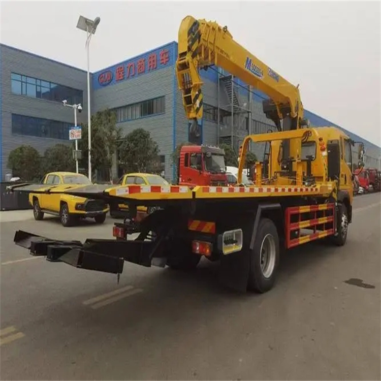 中平镇附近小随车吊出租电话，轻松解决搬运烦恼